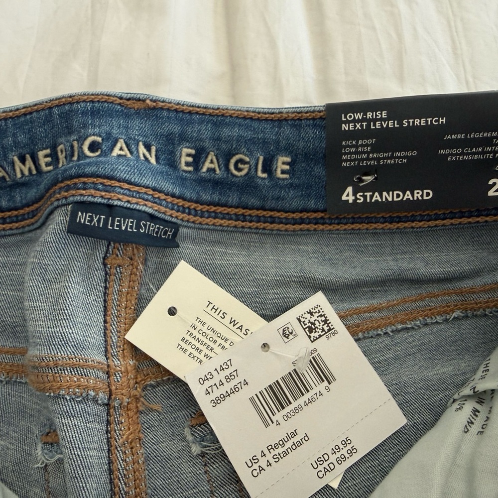 American Eagle Outfitters Blue Flare Jeans - Picture 4 of 5